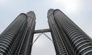 Высота башен-близнецов петронас в малайзии и кое-что еще Петронас малайзия
